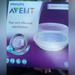 Philips Avent Microwave Steam Sterilizer -